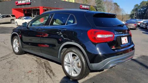 Photo 4 of 22 of 2015 Mercedes-Benz GLA-Class GLA 250