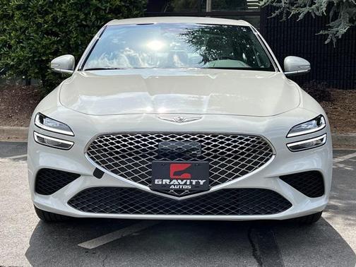 2024 Genesis G70 2.5T RWD