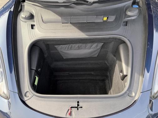 2014 Porsche Boxster Base (M6)