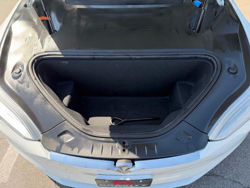 2020 Tesla Model S Long Range Plus