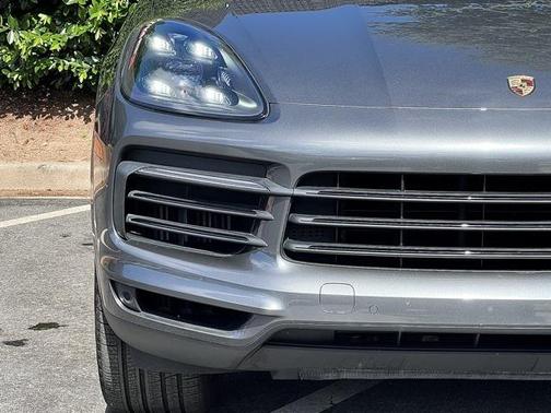 2019 Porsche Cayenne Base