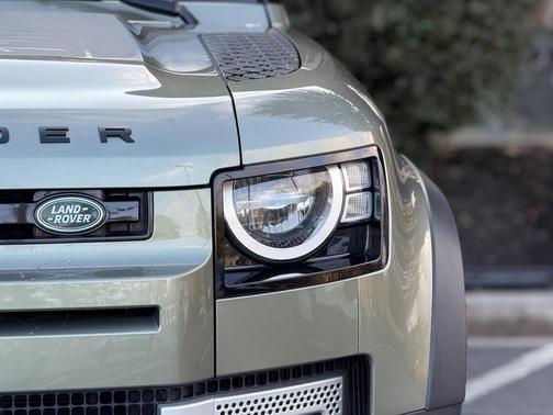 2020 Land Rover Defender 110 S