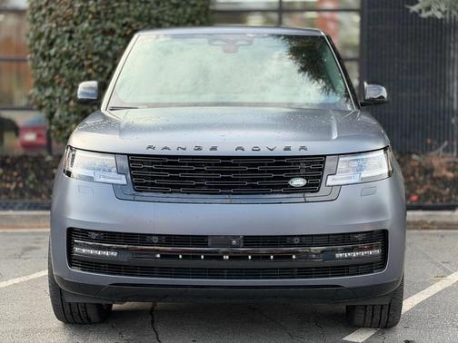 2025 Land Rover Range Rover P530 SE 7 Seat