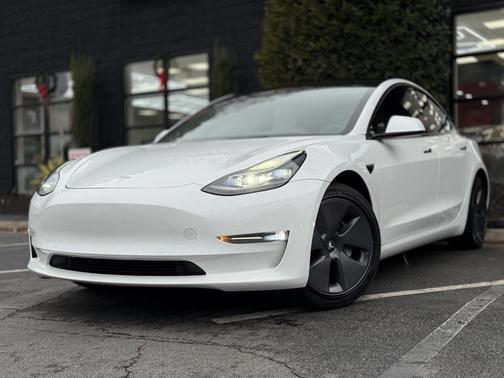2022 Tesla Model 3 Long Range