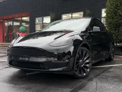 2023 Tesla Model Y Performance Dual Motor All-Wheel Drive
