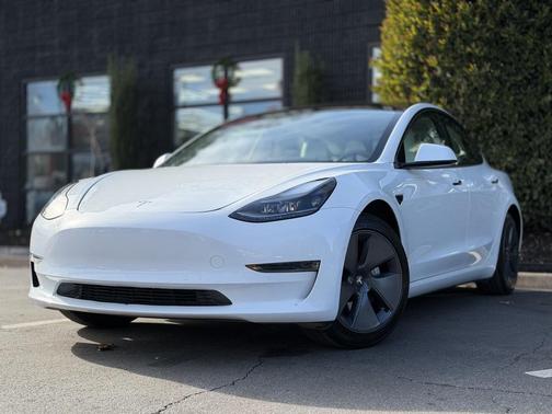 2021 Tesla Model 3 Standard Range Plus