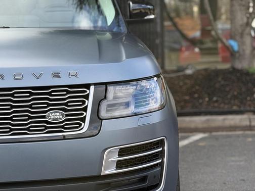 2021 Land Rover Range Rover 5.0L V8 Supercharged SV Autobiography