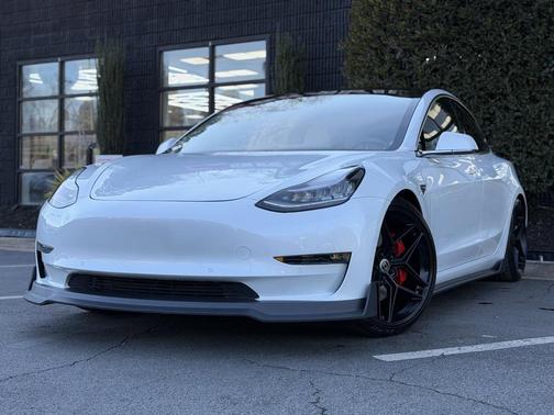 2020 Tesla Model 3 Performance