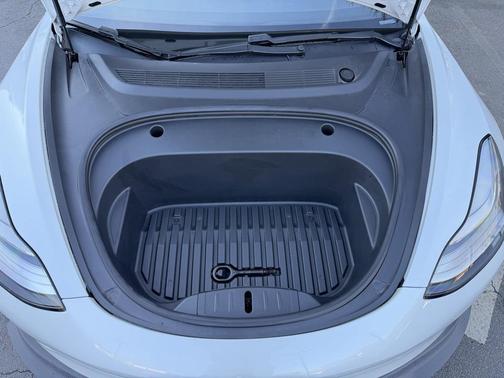 2020 Tesla Model 3 Performance