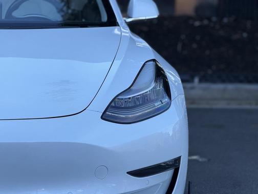 2020 Tesla Model 3 Performance