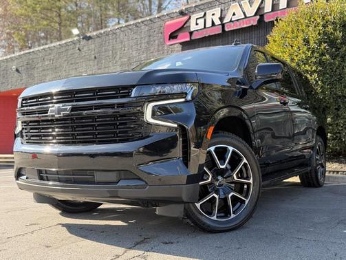 2023 Chevrolet Suburban RST