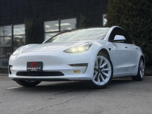 2022 Tesla Model 3 Standard Range