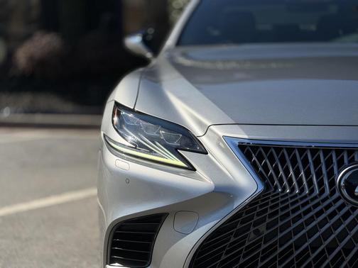 2018 Lexus LS 500 Base