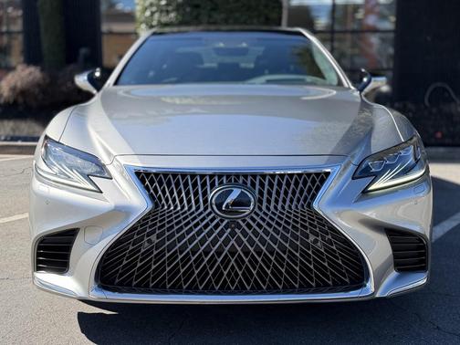 2018 Lexus LS 500 Base
