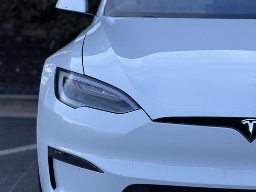 2021 Tesla Model S Plaid
