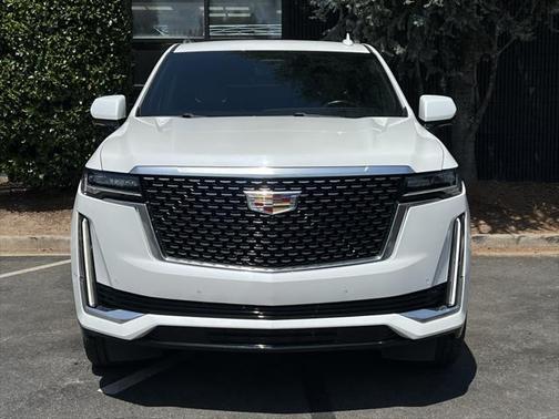 2022 Cadillac Escalade Luxury