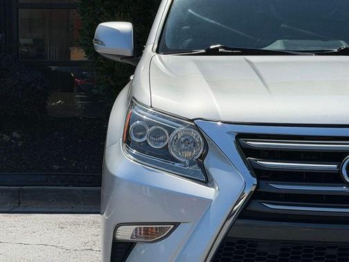 Silver Lining Metallic 2017 Lexus GX 460 Base