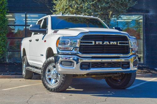 2021 RAM 2500 Tradesman Crew Cab 4x4 6'4' Box