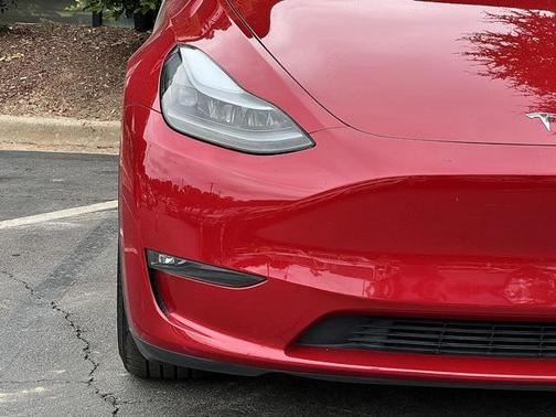 2023 Tesla Model Y Performance Dual Motor All-Wheel Drive