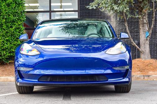 2022 Tesla Model 3 Long Range