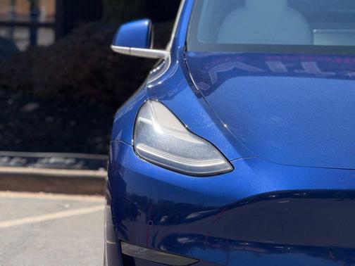 Deep Blue Metallic 2020 Tesla Model Y Long Range Dual Motor All-Wheel Drive