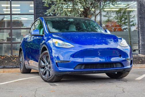 2024 Tesla Model Y Long Range Dual Motor All-Wheel Drive