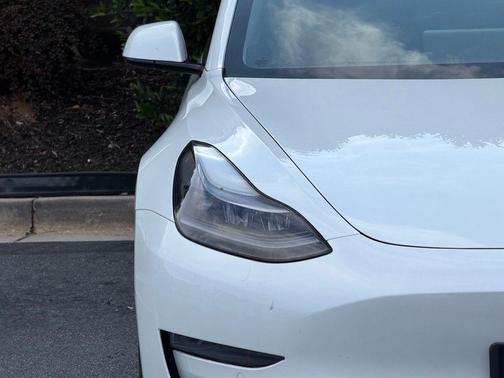 Pearl White Multi-Coat 2021 Tesla Model 3 Standard Range Plus