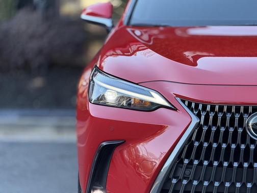 2025 Lexus NX 250 Premium