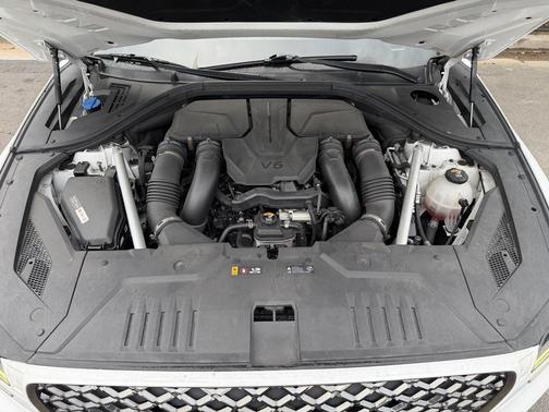 2022 Genesis GV70 3.5T AWD Sport