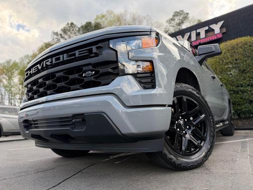 Slate Gray Metallic 2024 Chevrolet Silverado 1500 Custom