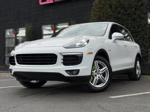 2016 Porsche Cayenne Cayenne S E-Hybrid