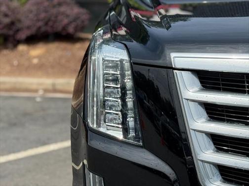 2019 Cadillac Escalade ESV Premium Luxury