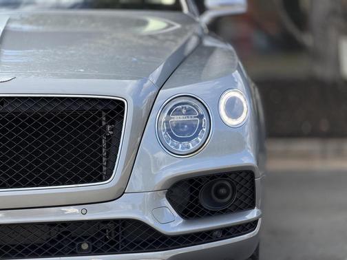 2019 Bentley Bentayga V8