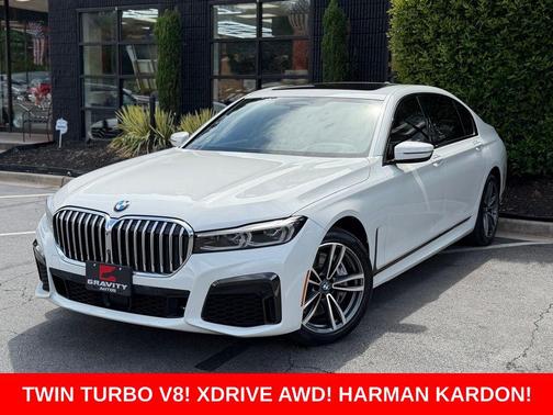 Alpine White 2021 BMW 750 i xDrive