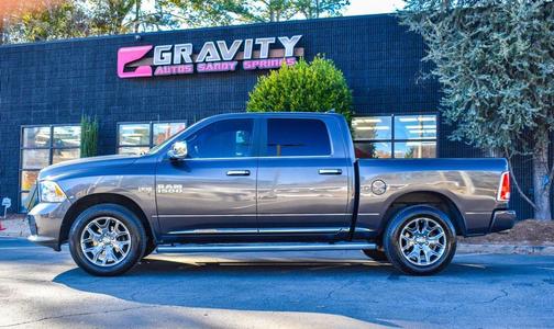 2017 RAM 1500 Limited Crew Cab 4x4 5'7' Box