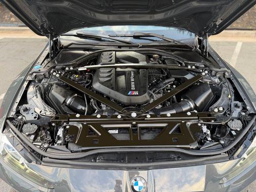 Dravit Gray Metallic 2022 BMW M4 Competition