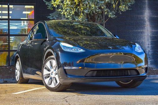 2023 Tesla Model Y Long Range Dual Motor All-Wheel Drive