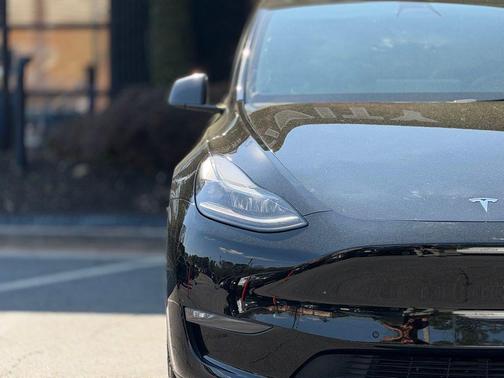 Black 2021 Tesla Model Y Performance