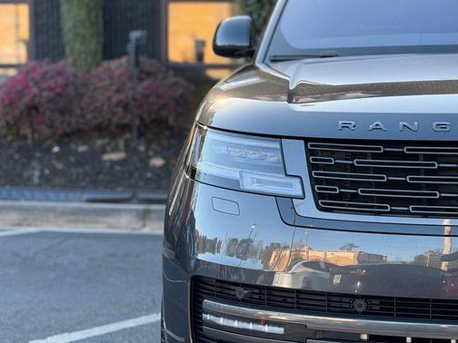 2023 Land Rover Range Rover Autobiography
