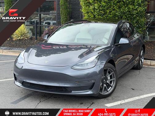Midnight Silver Metallic 2022 Tesla Model 3 Long Range