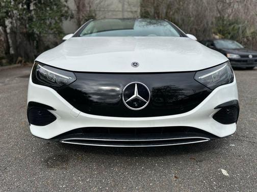 Polar White 2023 Mercedes-Benz EQE 350+ Base