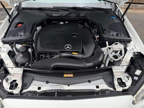 Polar White 2022 Mercedes-Benz E-Class 4MATIC