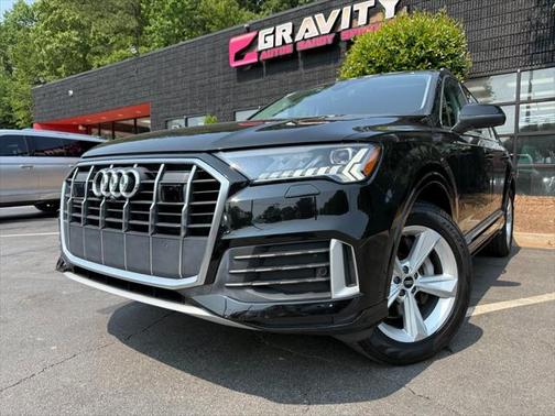2024 Audi Q7 45 Premium Plus