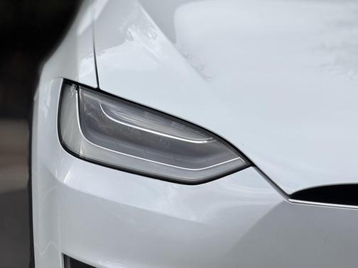 2020 Tesla Model X Long Range Dual Motor All-Wheel Drive