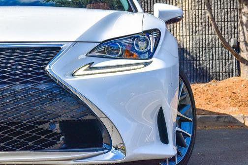 2017 Lexus RC 200t 