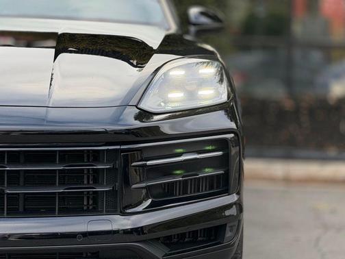 2024 Porsche Cayenne Cayenne