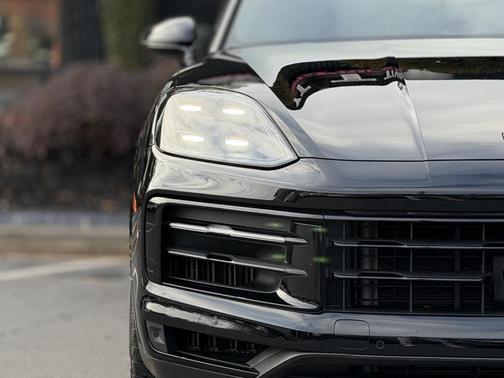 2024 Porsche Cayenne Cayenne