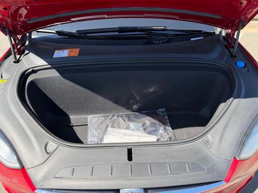 Pearl White Multi-Coat 2017 Tesla Model X 100D