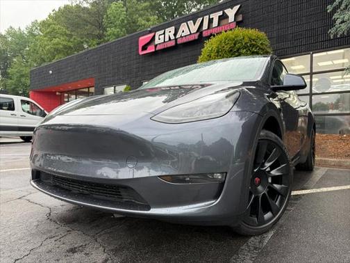 2022 Tesla Model Y Long Range Dual Motor All-Wheel Drive