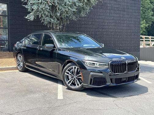 2021 BMW 750 i xDrive